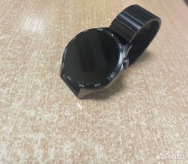 Смарт часы huawei gt 4