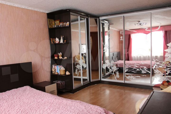 3-к. квартира, 70 м², 2/5 эт.