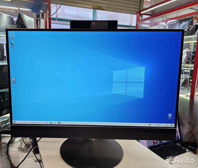 Моноблок lenovo 520-22IKU i5-8250u 20гб озу