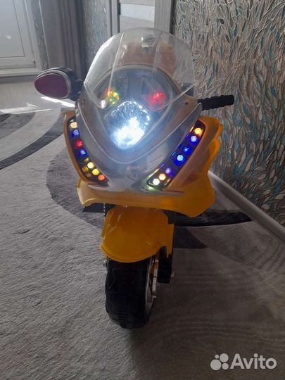 Детский мотоцикл на аккумуляторе бу