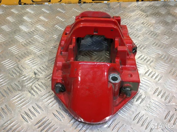 Суппорт тормозной передний правый Bmw M5 F90 2017