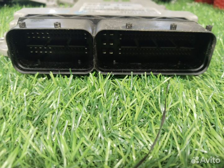 Блок управления двигателем Grand Starex