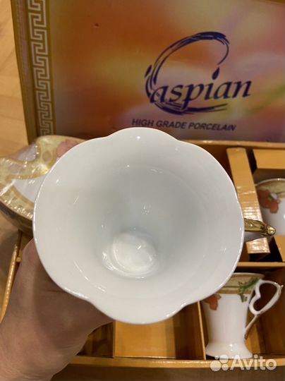 Чайный сервиз на 6 персон