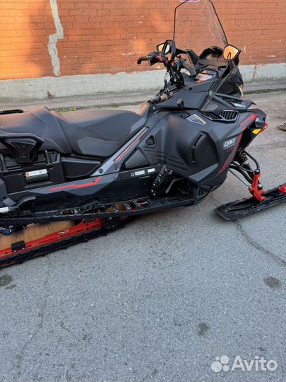 Снегоход BRP Lynx commander LTD 900 ACE turbo