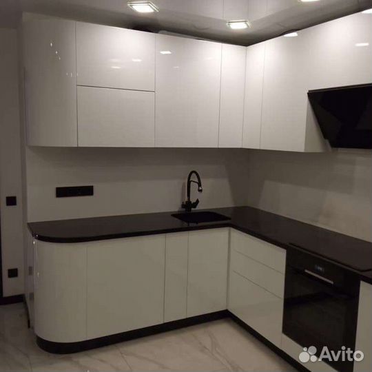 Мебель на заказ. Кухни, спальни, шкафы. Распил