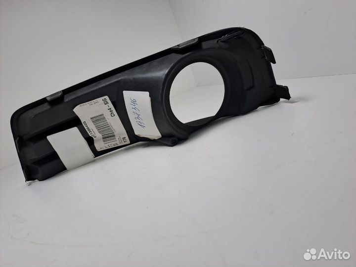 Рамка фары противотуманной Ford