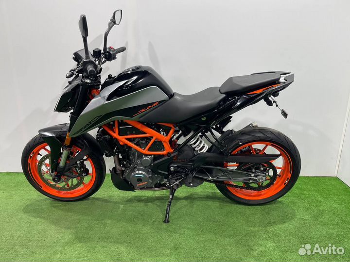 KTM 390 duke