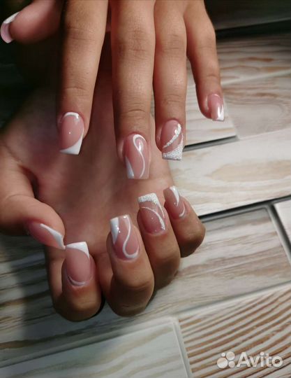 Маникюр, наращивание ногтей