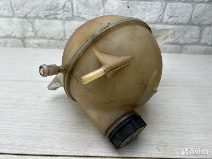 Бачок расширительный Ford Transit 8