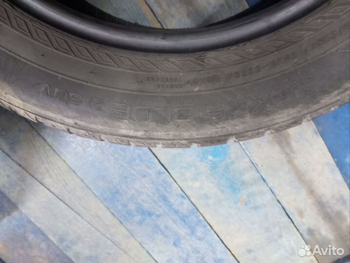 Nokian Tyres Hakka Blue 2 SUV 235/55 R17 103V