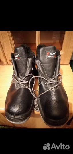 Зимние ботинки