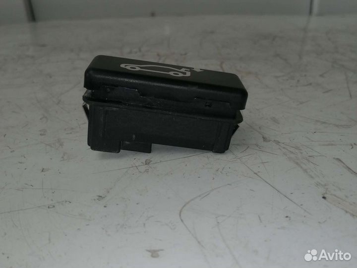 Кнопка открытия багажника BMW X5 E70 X6 E71