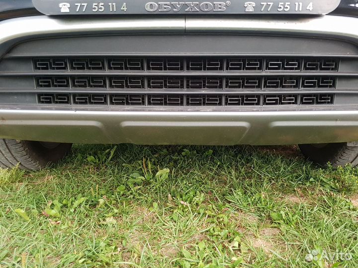 Geely Atlas - вставки в нижнюю решетку радиатора