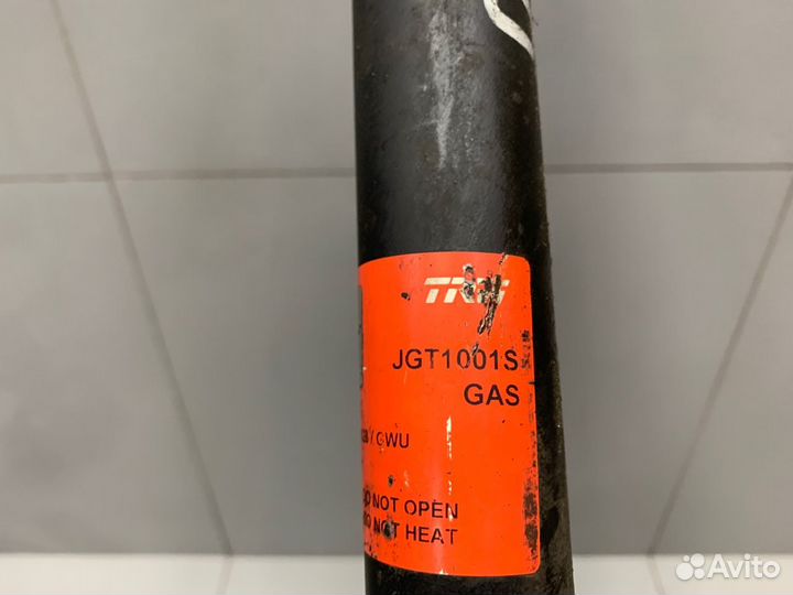 Амортизатор задний Mercedes W203