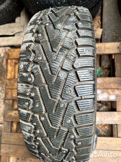 Pirelli Ice Zero 225/60 R17