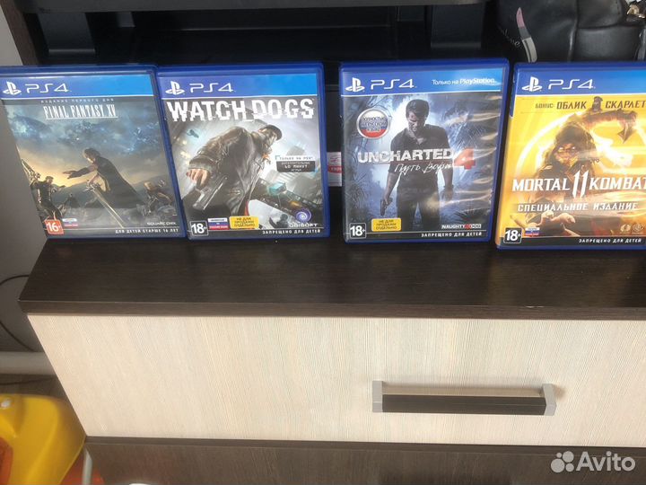 Sony playstation 4 PS4 pro 1tb с играми