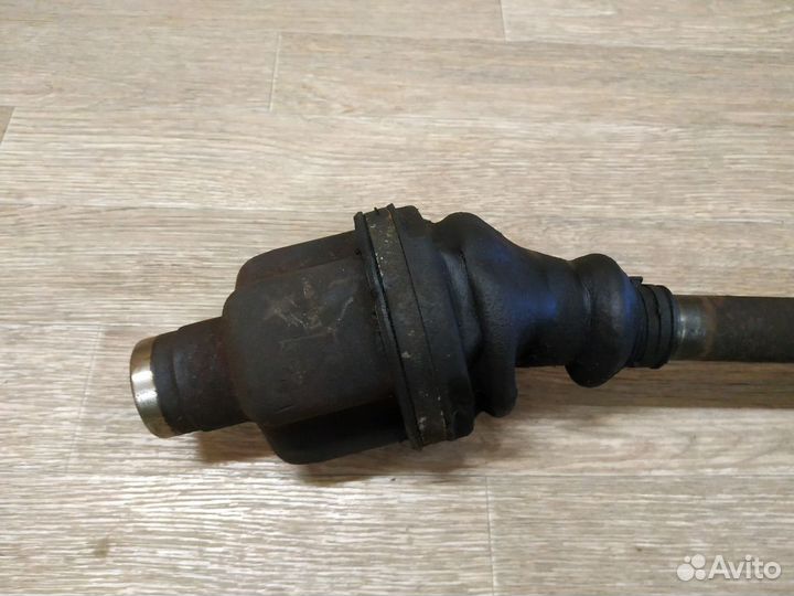 Привод правый Ford Mondeo 3 (двс 2.5 АКПП)