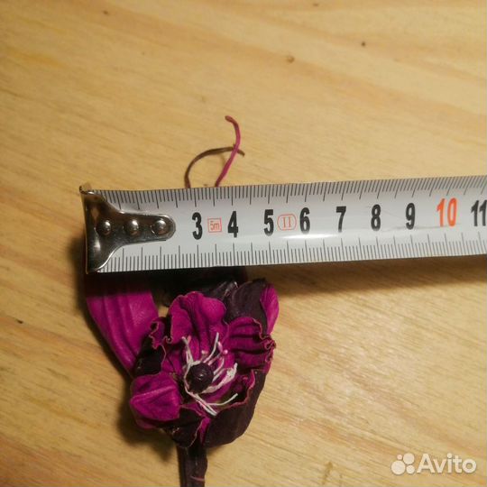 Брошь цветок