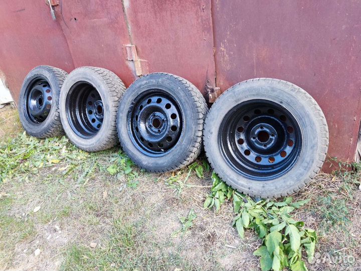 Nordman Nordman 4 185/65 R15 и 185/65 R15