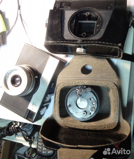 Пленочный фотоаппарат Смена 8М требует ремонта