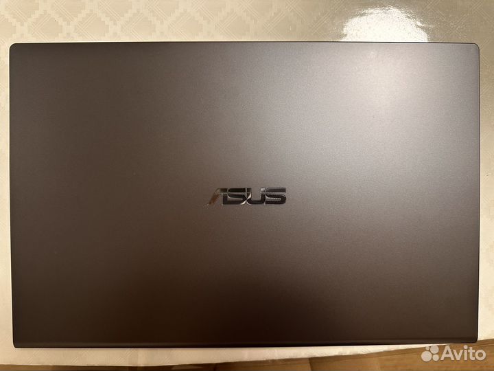 Ноутбук asus