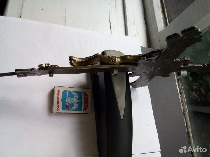 Крест католический