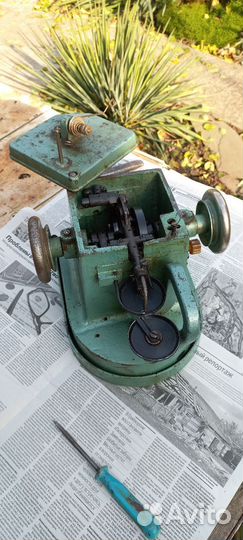 Скорняжная швейная машина 10б