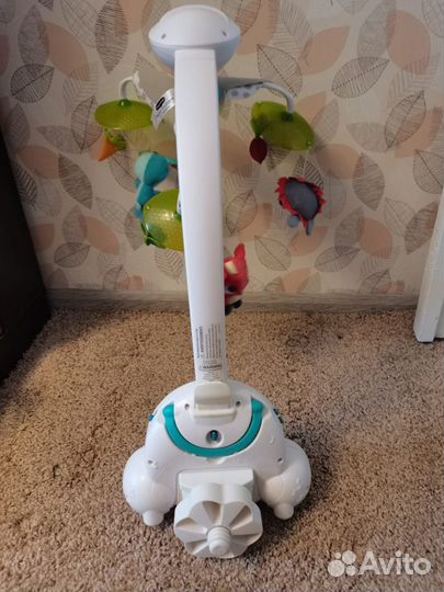 Мобиль на детскую кроватку