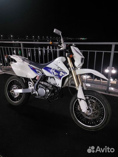 Suzuki DRZ 400 SM