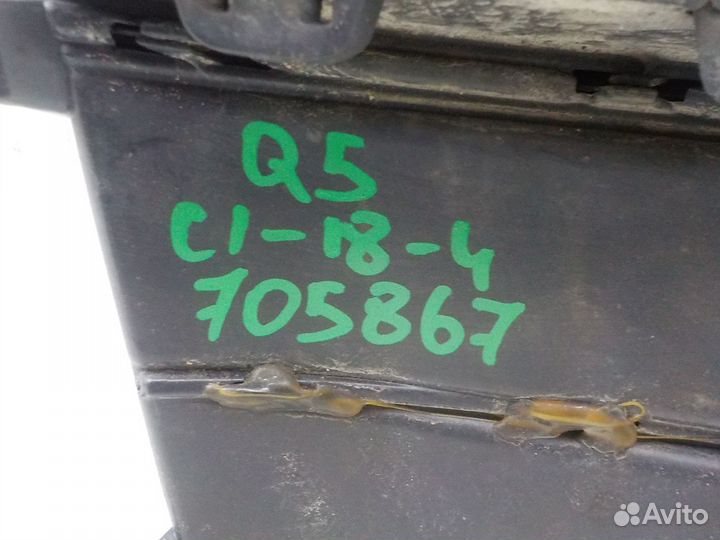 Решетка бампера переднего, Audi Q5