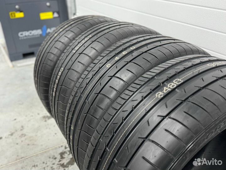 Dunlop SP Sport Maxx 050+ 255/35 R20 и 275/35 R20 102Y