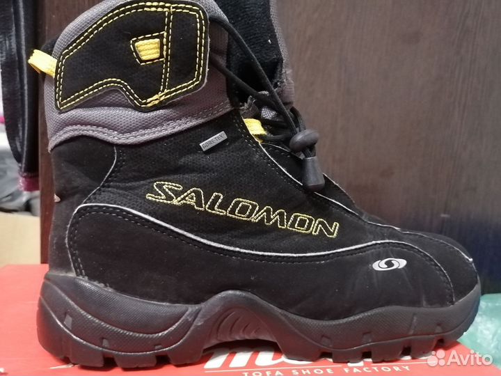 Демисезонные ботинки salomon