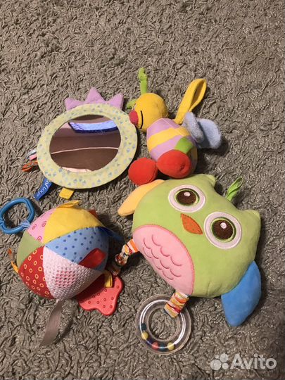 Игрушки подвесные. Игровой центр