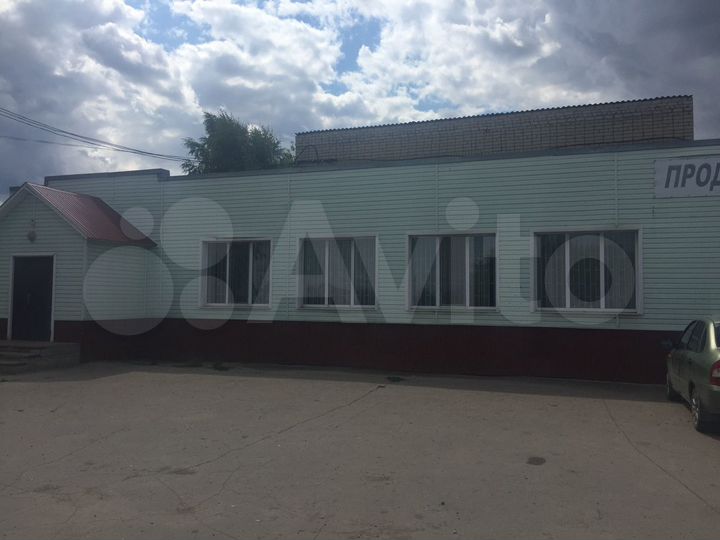 Сдам часть здания, 390 м²