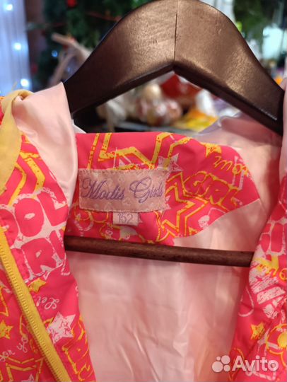 Ветровка для девочки