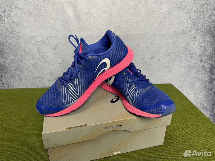 Кроссовки asics 39