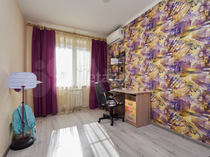 2-к. квартира, 47 м², 3/9 эт.