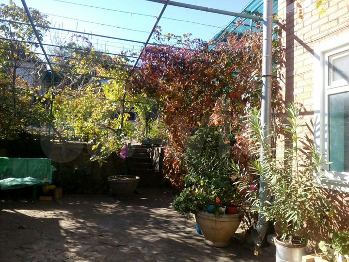 Дом 190 м² на участке 7 сот.