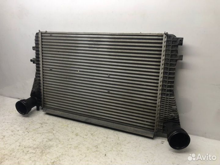 Интеркулер Volkswagen Passat Cc 2.0 2010