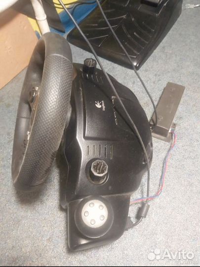 Руль Logitech driving force pro