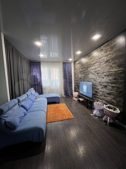 2-к. квартира, 67 м², 4/16 эт.