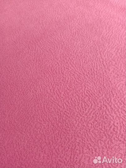 Диван прямой розовый