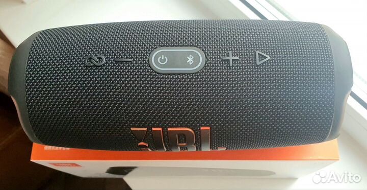 Портативная bluetooth колонка JBL charge5