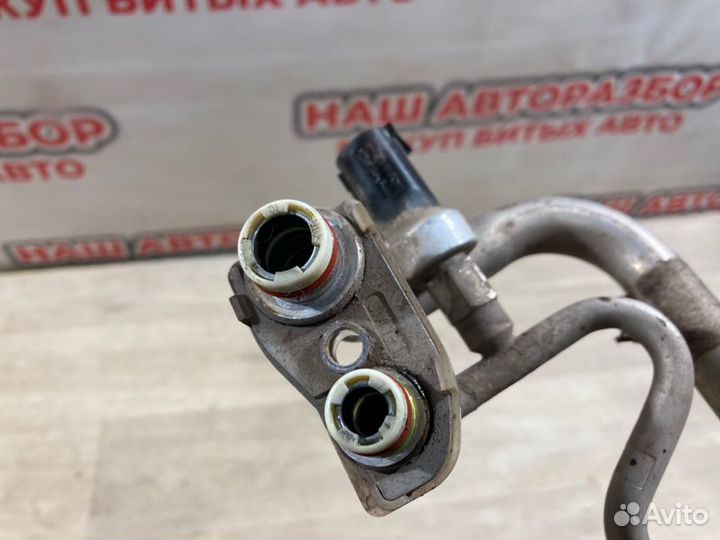 Трубка кондиционера Ford Focus 3 хэтчбек 2012