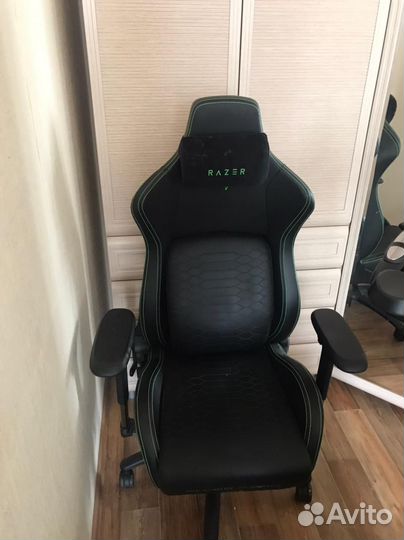 Кресло игровое Razer Iskur X - Black / Green