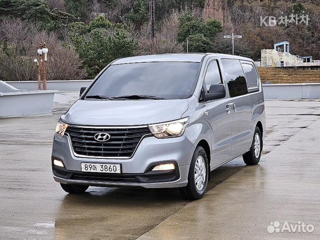 Hyundai Grand Starex 2.5 AT, 2020, 37 600 км с пробегом, цена 2700000 руб.