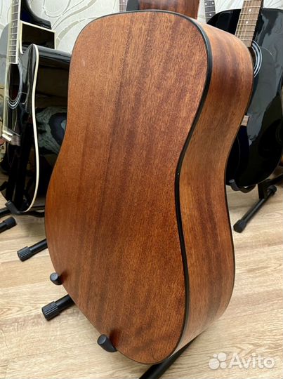 Гитара 12-ти струнная