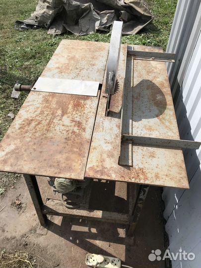 Станок деревообрабатывающий комбинированный