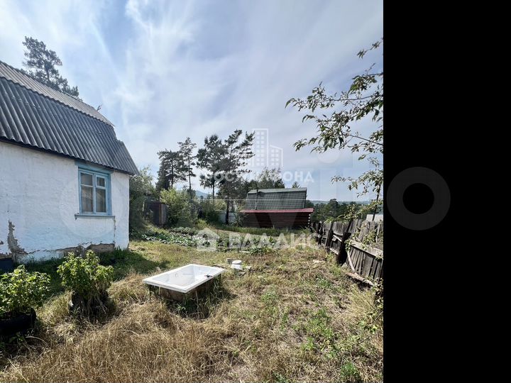 Дом 34,7 м² на участке 6,4 сот.