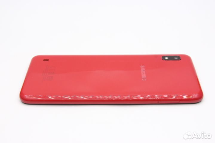 Samsung Galaxy A10, 2/32 ГБ